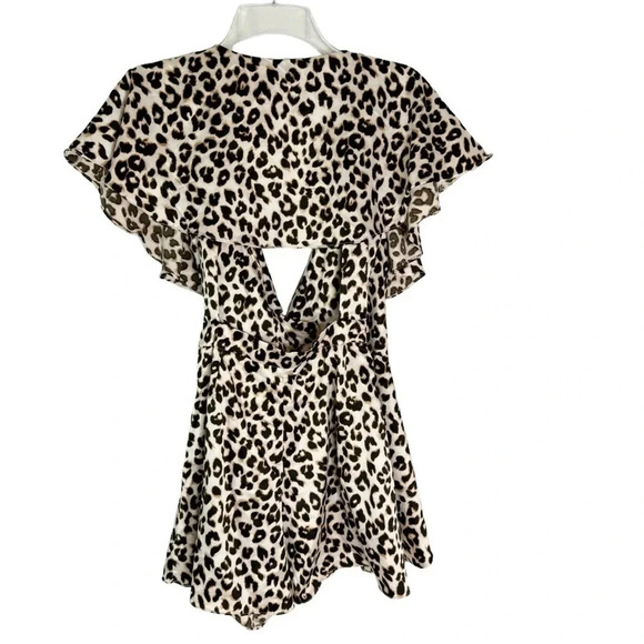 NWT Do+Be Open Back Leopard Print Ruffle Wrap Romper Black and Tan Size S - Picture 5 of 14